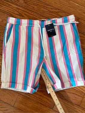 NWT Forever 21 Men's Ken & Barbie Candy Striped Cotton Shorts Size Medium